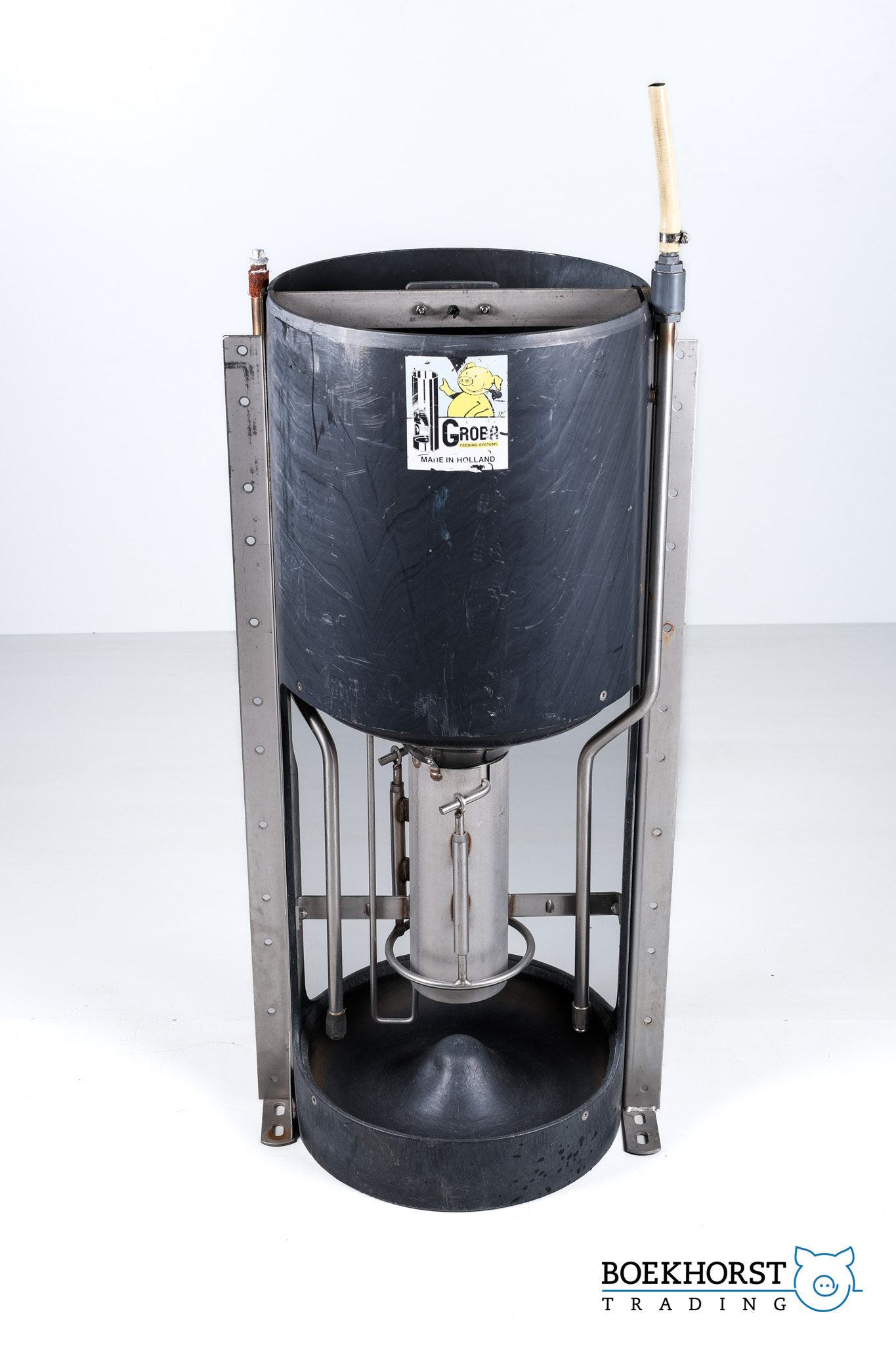 Groba group feeder 