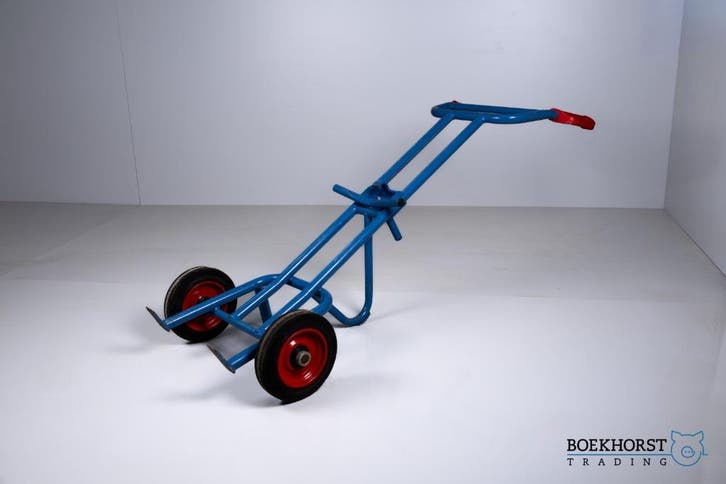 Festra vatensteekwagen [281]